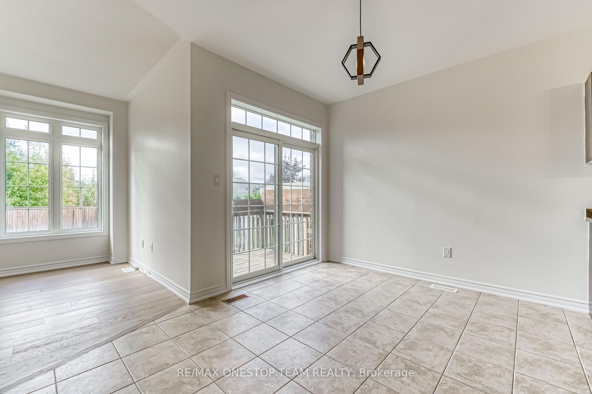 Photo 16 of 1307 Hunter Street, Innisfil, Alcona — HOMEH