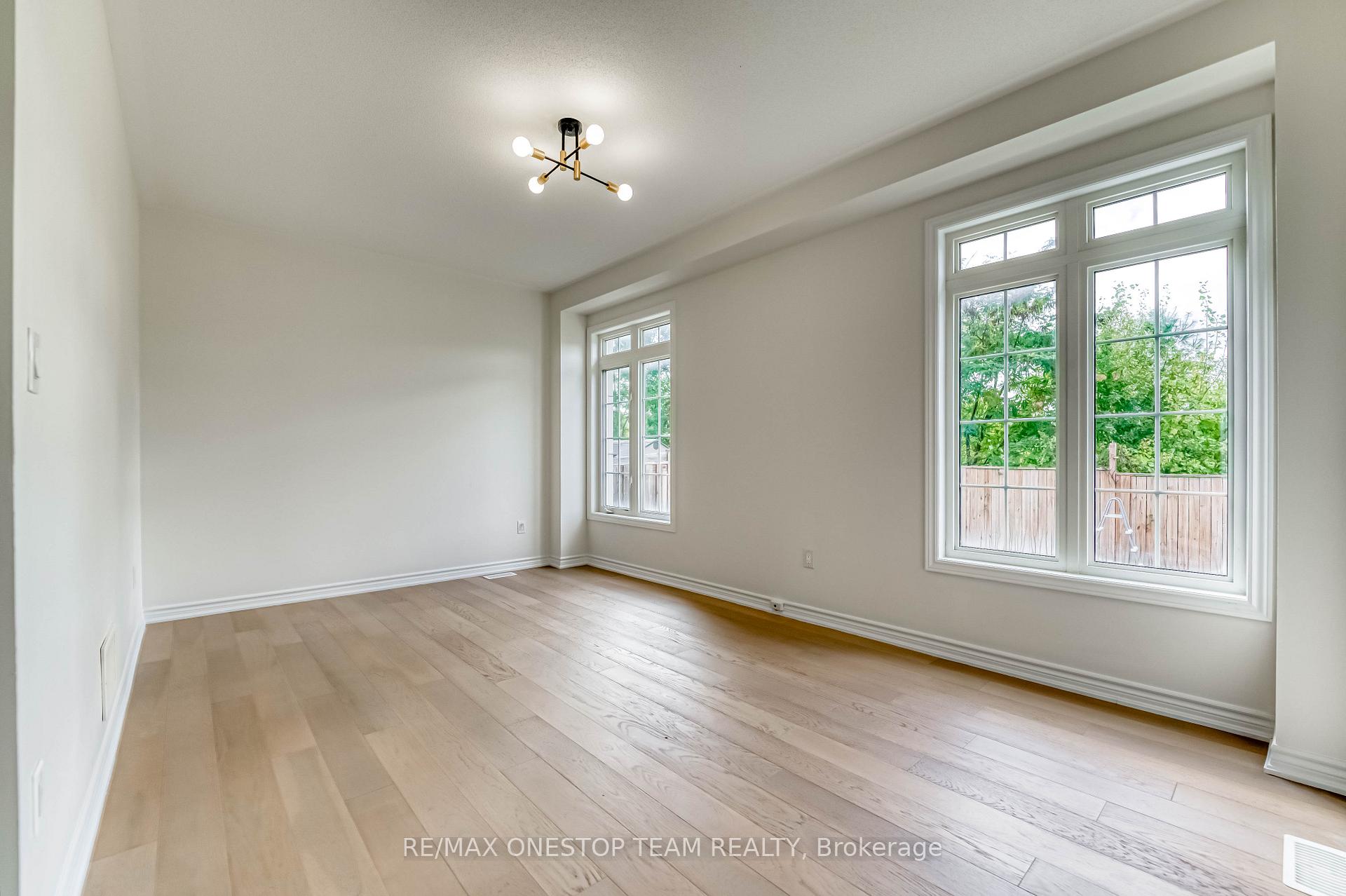Photo 18 of 1307 Hunter Street, Innisfil, Alcona — HOMEH