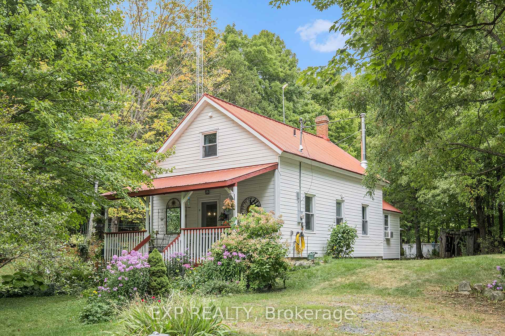 Photo 3 of 2357 Rosetta Road, Lanark Highlands, Lanark Highlands (Lanark) Twp — HOMEH