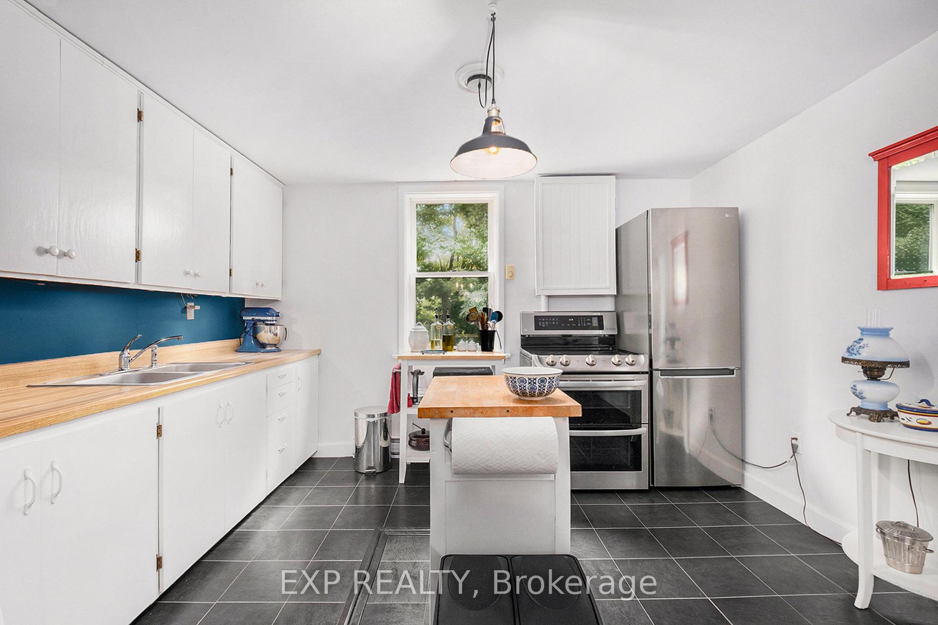 Photo 10 of 2357 Rosetta Road, Lanark Highlands, Lanark Highlands (Lanark) Twp — HOMEH