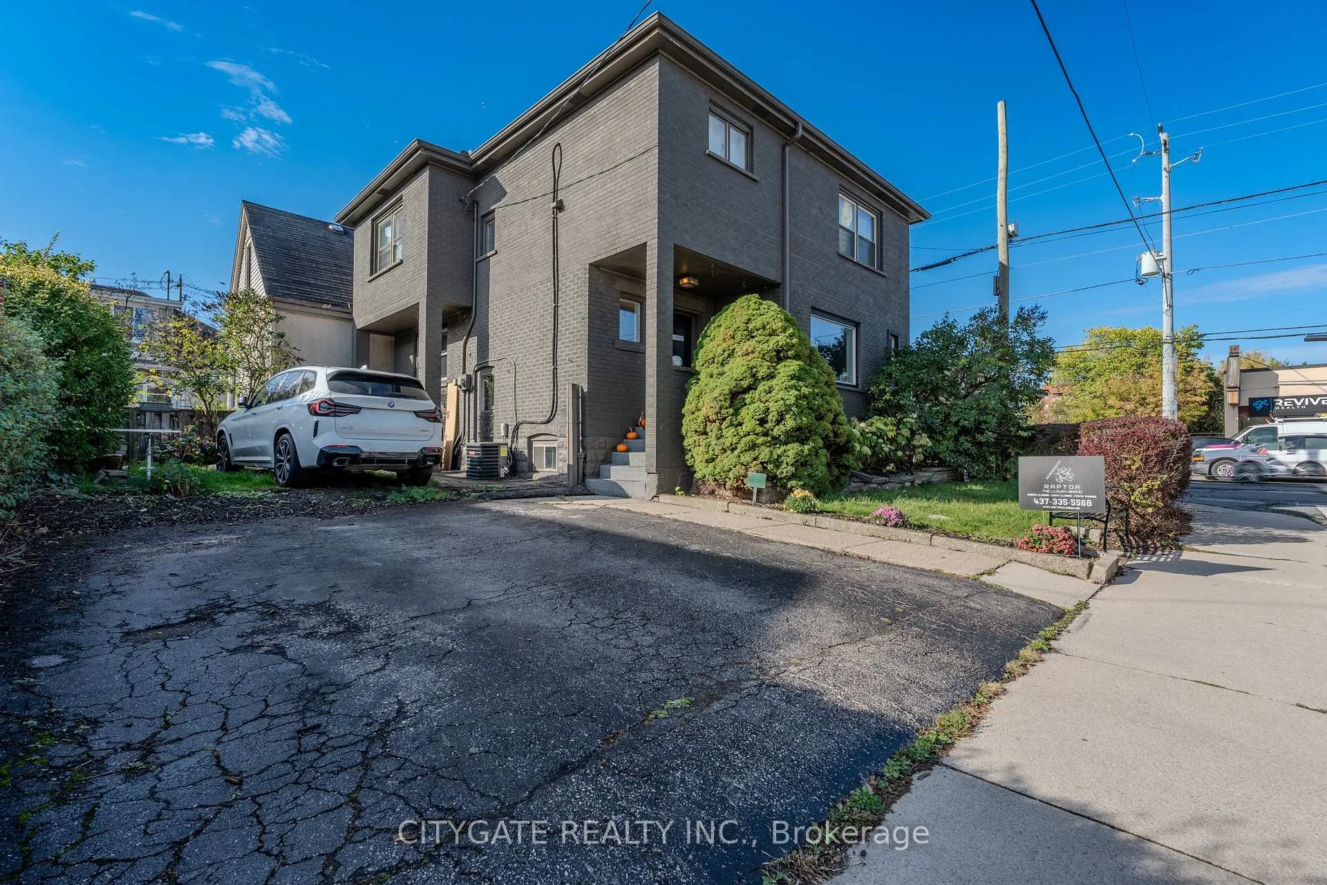 Photo 1 of Unit 2, 209 Homewood Avenue, Hamilton, Kirkendall — HOMEH