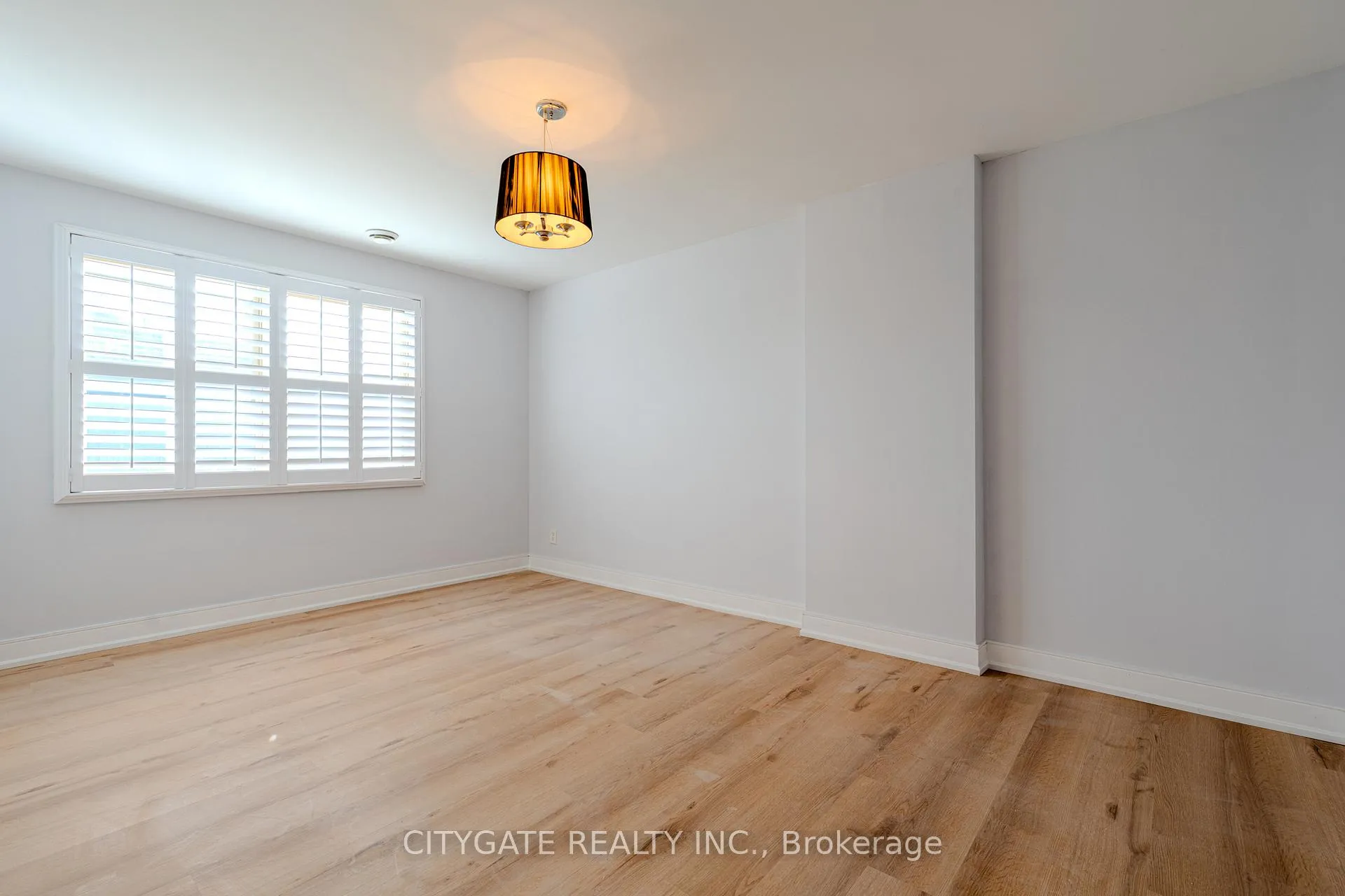 Photo 11 of Unit 2, 209 Homewood Avenue, Hamilton, Kirkendall — HOMEH