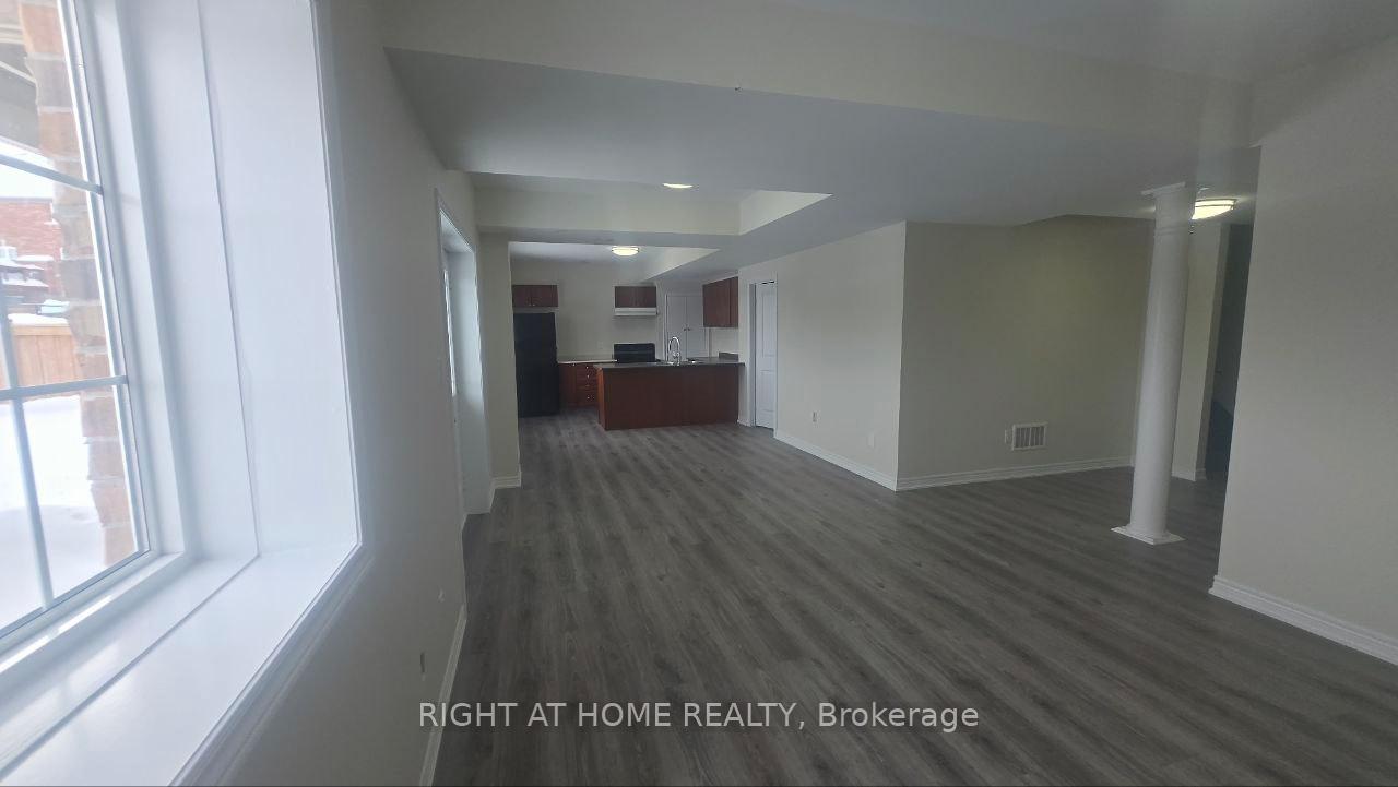Photo 3 of Unit Basement, 1355 Bardeau Street, Innisfil, Lefroy — HOMEH