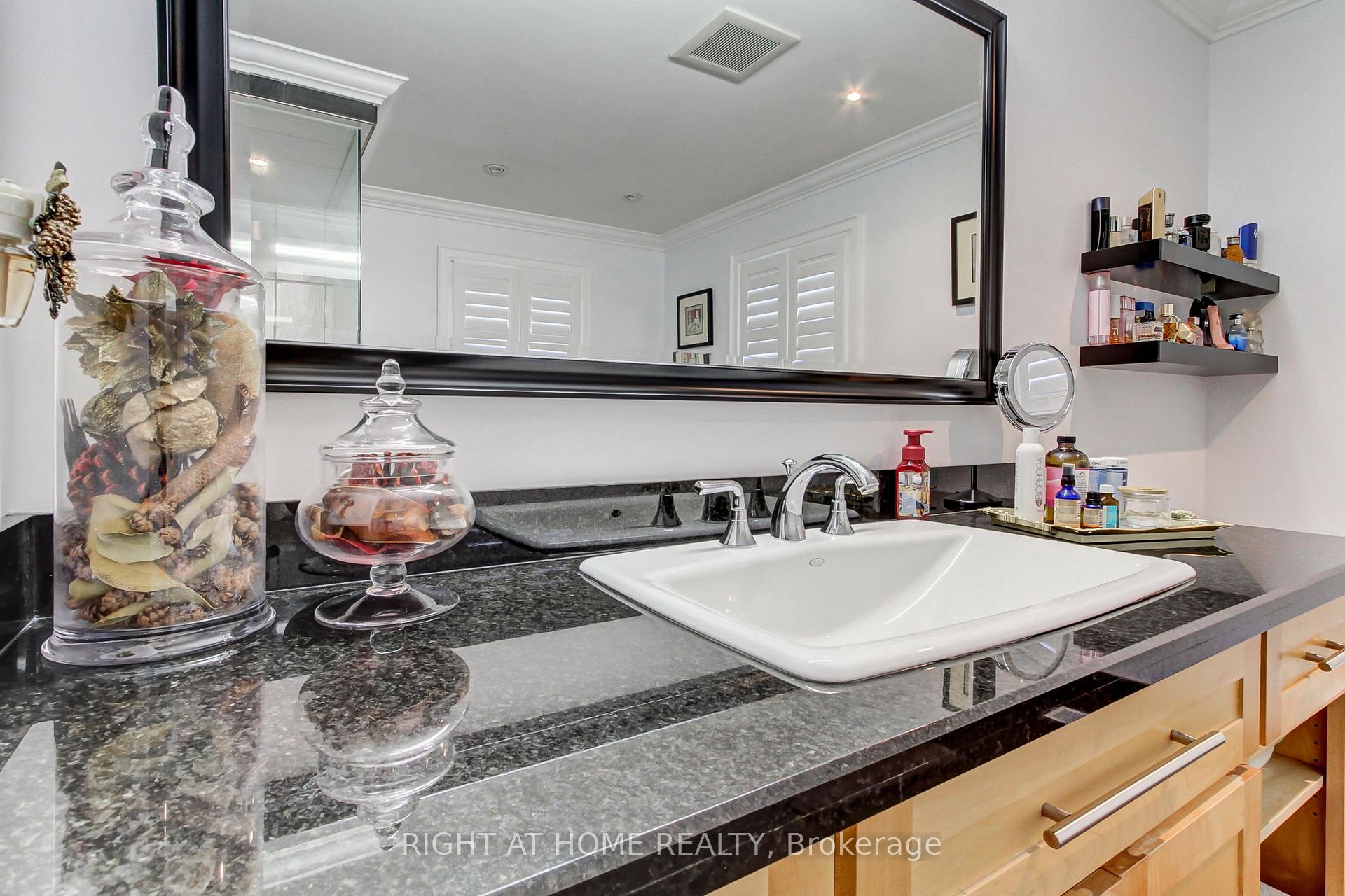 Photo 17 of 2706 Shering Crescent, Innisfil, Stroud — HOMEH