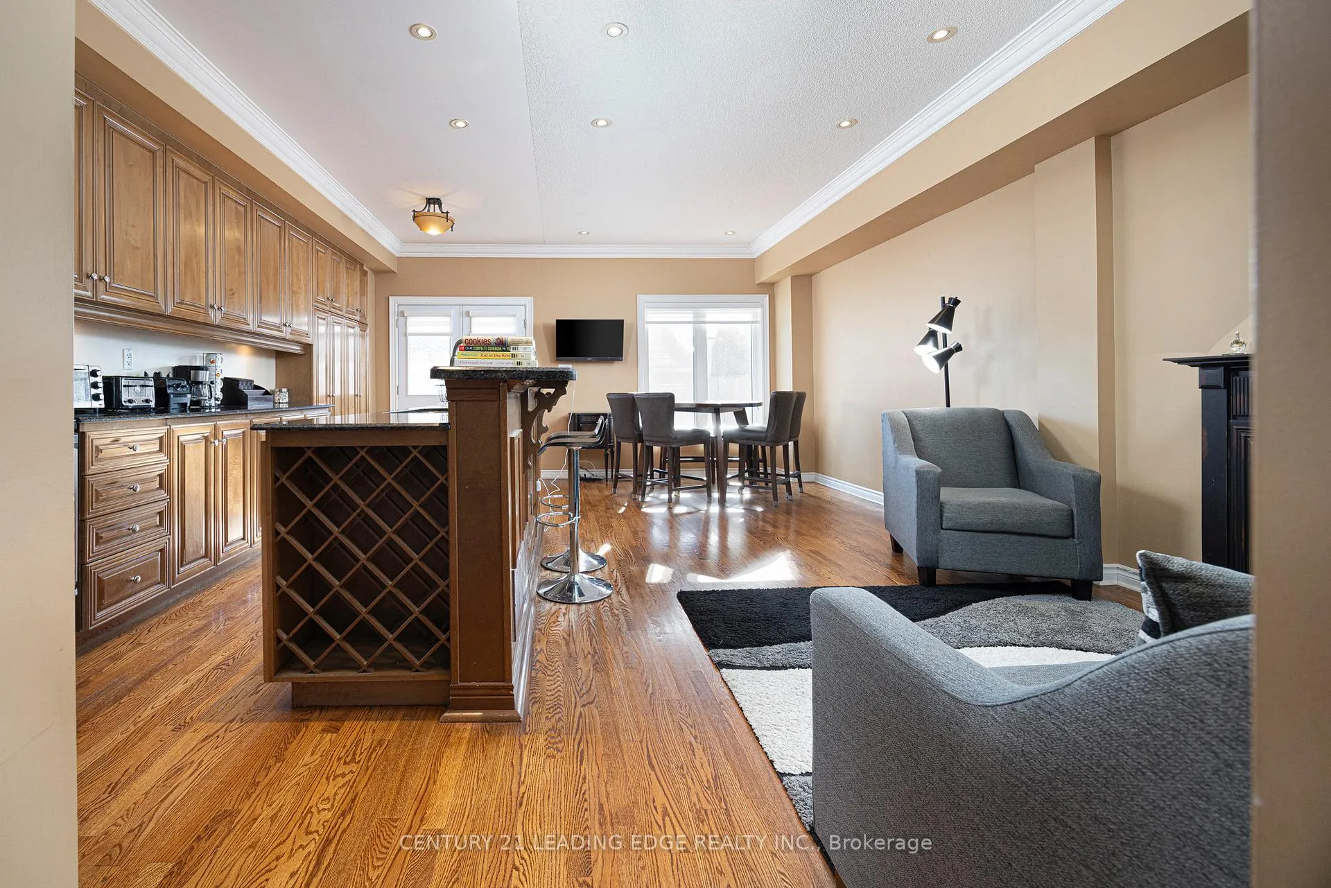 Photo 6 of 29 Bullock Drive, Markham, Old Markham Village — HOMEH