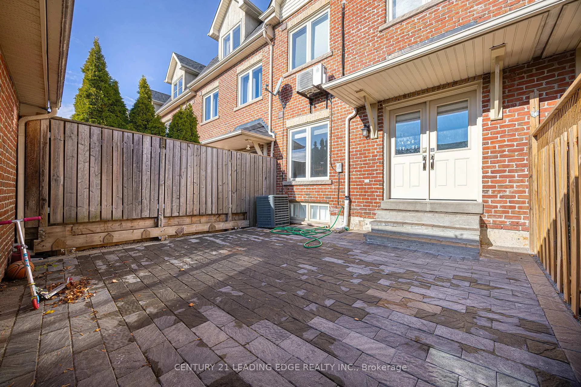 Photo 30 of 29 Bullock Drive, Markham, Old Markham Village — HOMEH