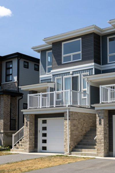 Photo 2 of 129 Superior Drive, Loyalist, Amherstview — HOMEH