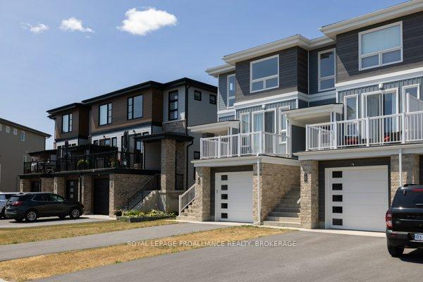Photo 5 of 129 Superior Drive, Loyalist, Amherstview — HOMEH