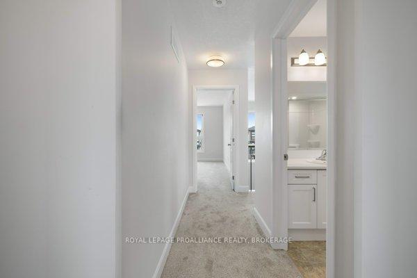 Photo 25 of 129 Superior Drive, Loyalist, Amherstview — HOMEH