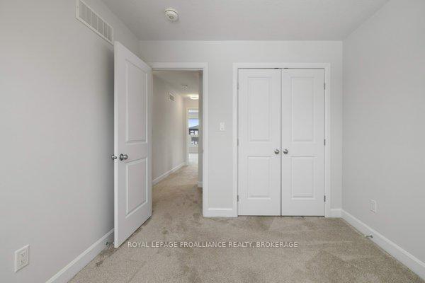 Photo 28 of 129 Superior Drive, Loyalist, Amherstview — HOMEH