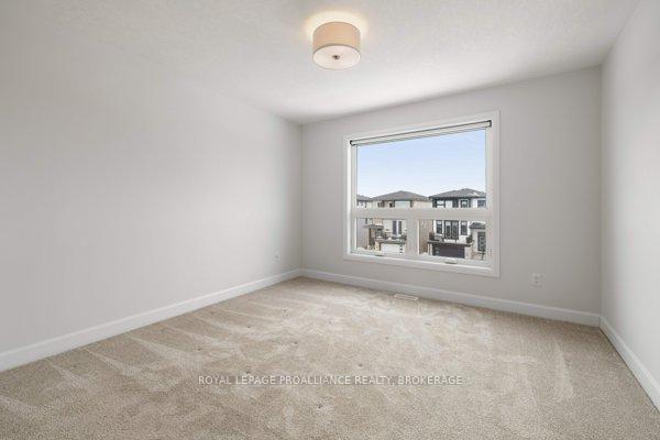 Photo 30 of 129 Superior Drive, Loyalist, Amherstview — HOMEH