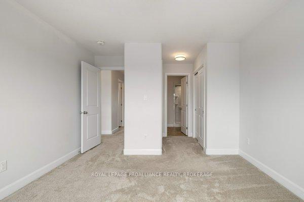Photo 31 of 129 Superior Drive, Loyalist, Amherstview — HOMEH