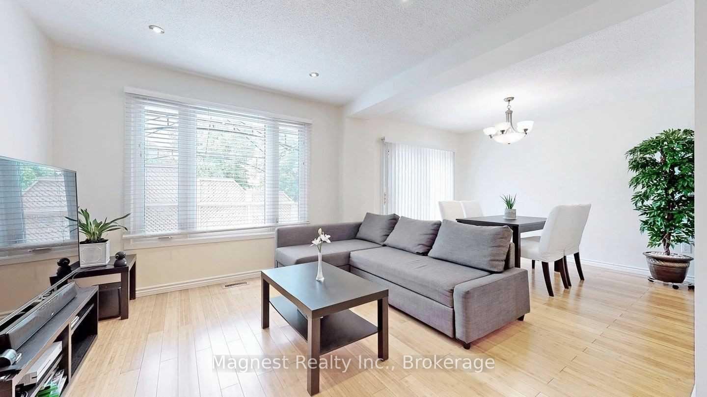 Photo 1 of 51 Russet Court, Hamilton, Stoney Creek — HOMEH