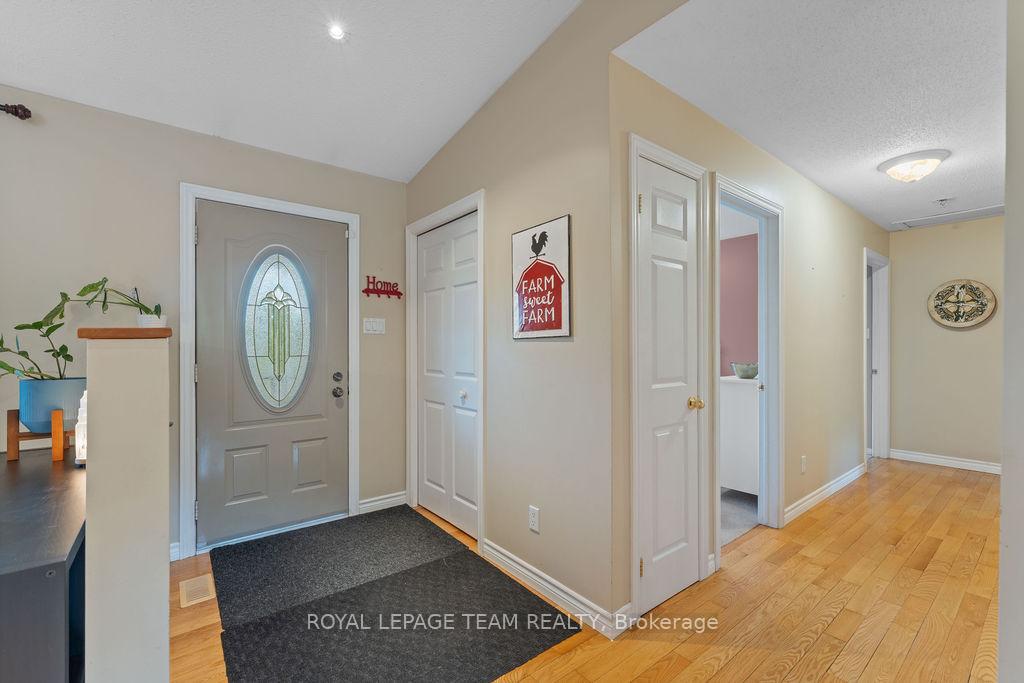 Photo 5 of 299 Golf Club Road, McNab/Braeside, Mcnab/Braeside Twps — HOMEH