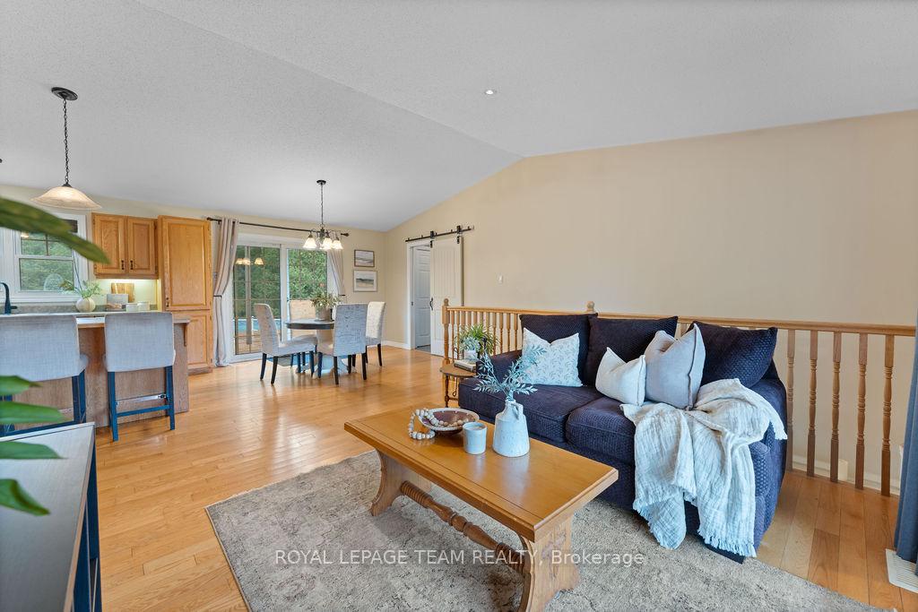 Photo 7 of 299 Golf Club Road, McNab/Braeside, Mcnab/Braeside Twps — HOMEH