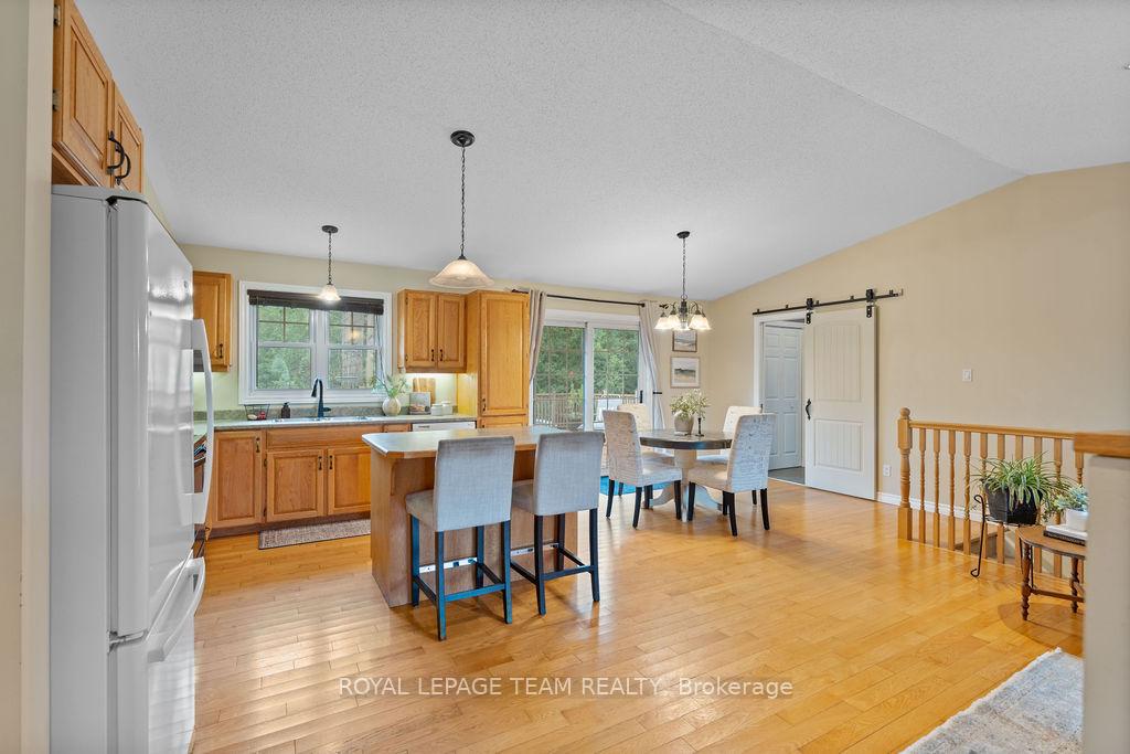 Photo 8 of 299 Golf Club Road, McNab/Braeside, Mcnab/Braeside Twps — HOMEH