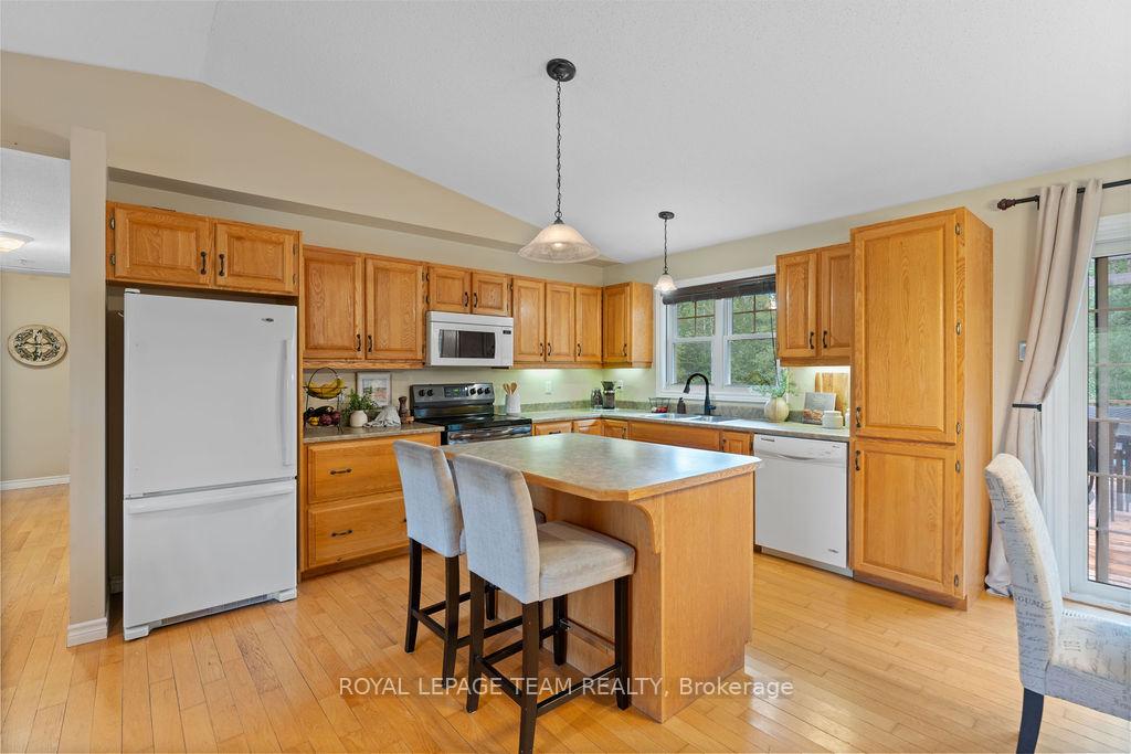 Photo 15 of 299 Golf Club Road, McNab/Braeside, Mcnab/Braeside Twps — HOMEH