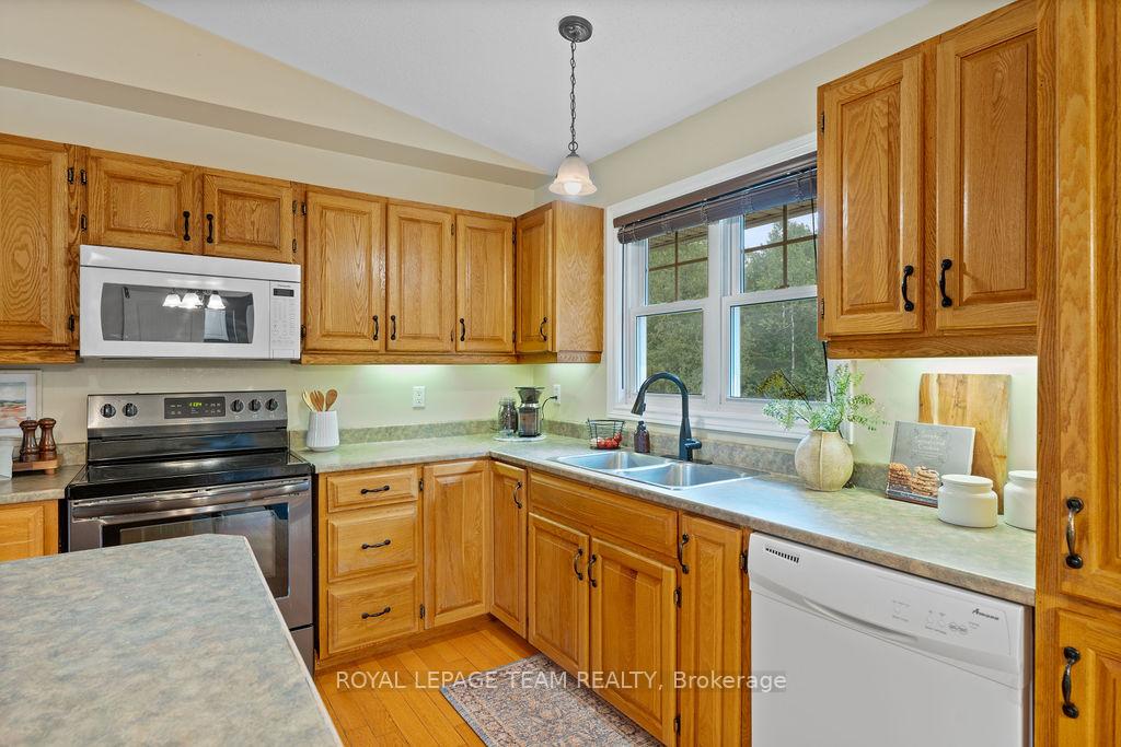 Photo 16 of 299 Golf Club Road, McNab/Braeside, Mcnab/Braeside Twps — HOMEH