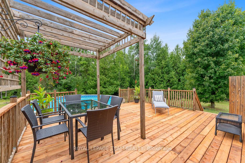 Photo 37 of 299 Golf Club Road, McNab/Braeside, Mcnab/Braeside Twps — HOMEH