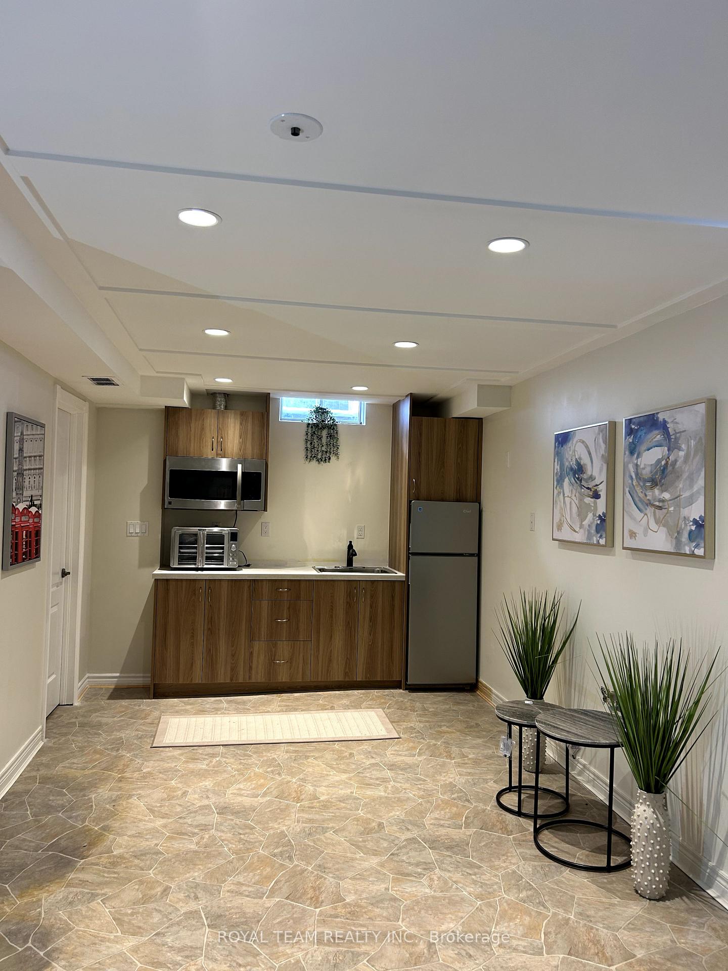 Photo 3 of Unit Basement, 1033 Maclean Street, Innisfil, Alcona — HOMEH
