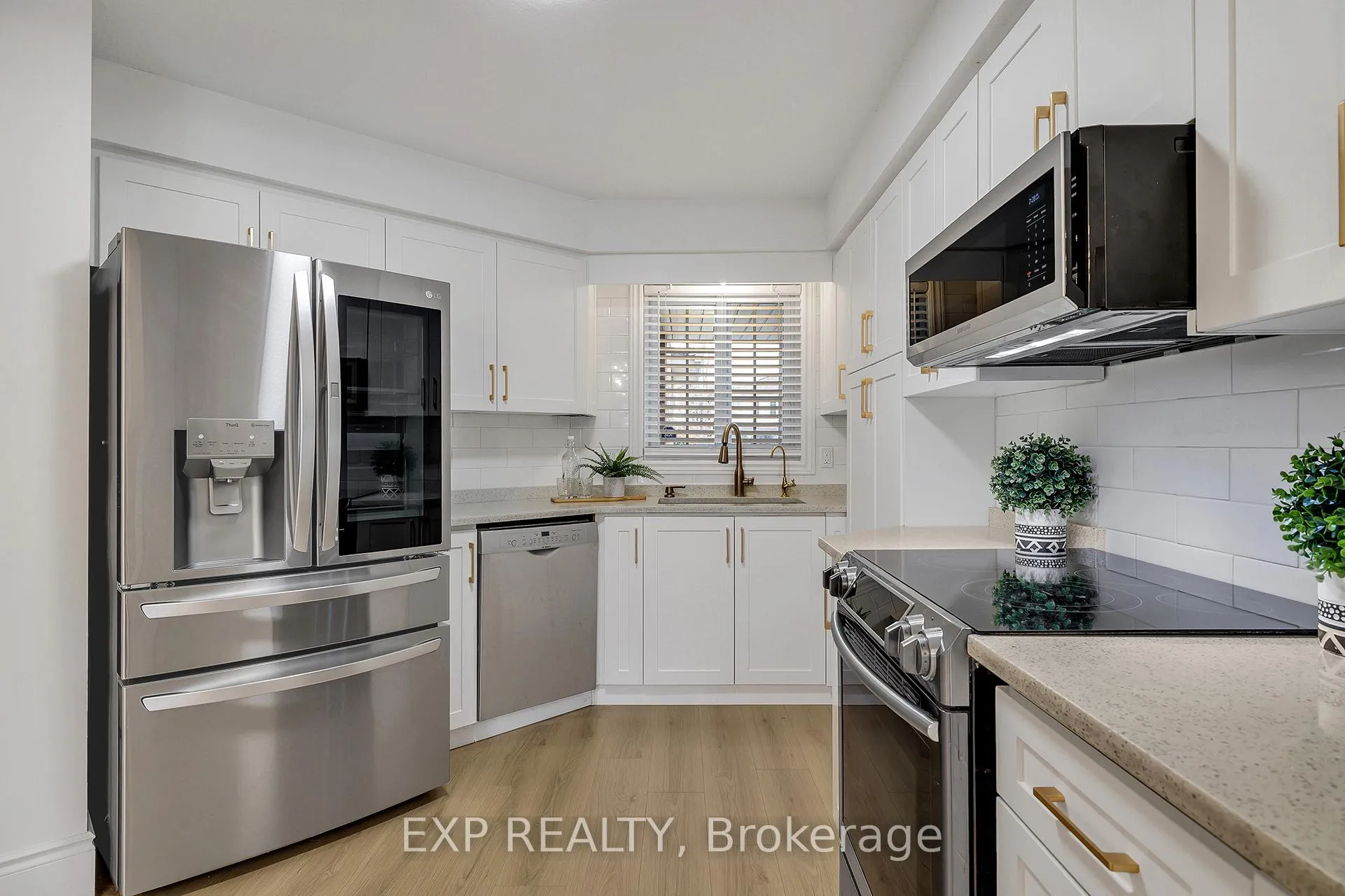 Photo 10 of 96 Marl Meadow Drive, Kitchener — HOMEH