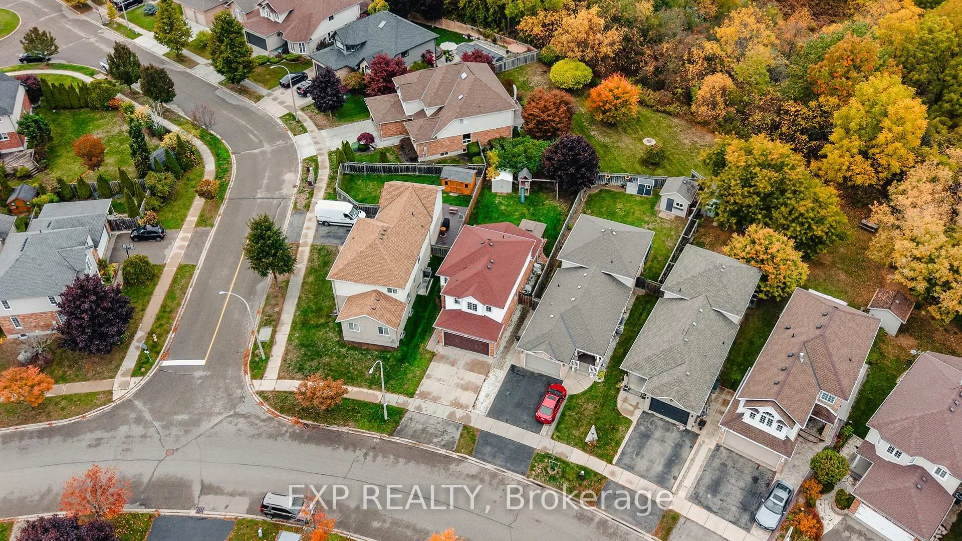 Photo 29 of 96 Marl Meadow Drive, Kitchener — HOMEH