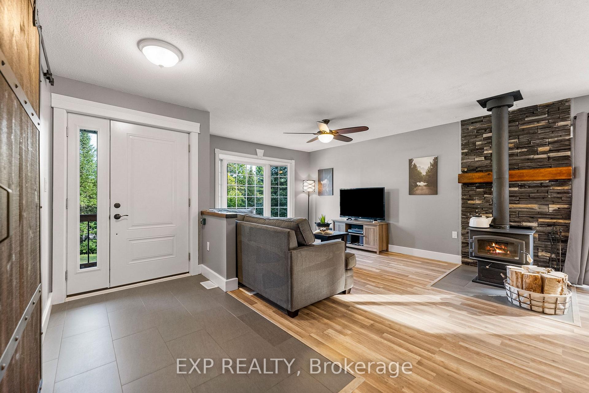 Photo 8 of 12 Riopelle Road, McNab/Braeside, Mcnab/Braeside Twps — HOMEH