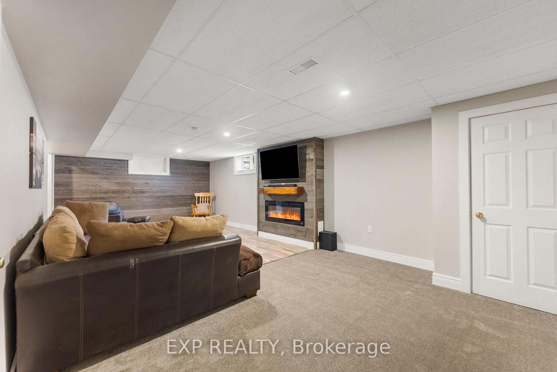Photo 27 of 12 Riopelle Road, McNab/Braeside, Mcnab/Braeside Twps — HOMEH