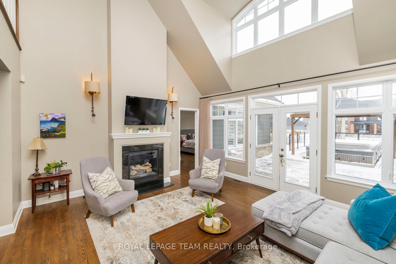 Photo 8 of 213 Cabrelle Place, Ottawa, Manotick Village & Manotick Estates — HOMEH