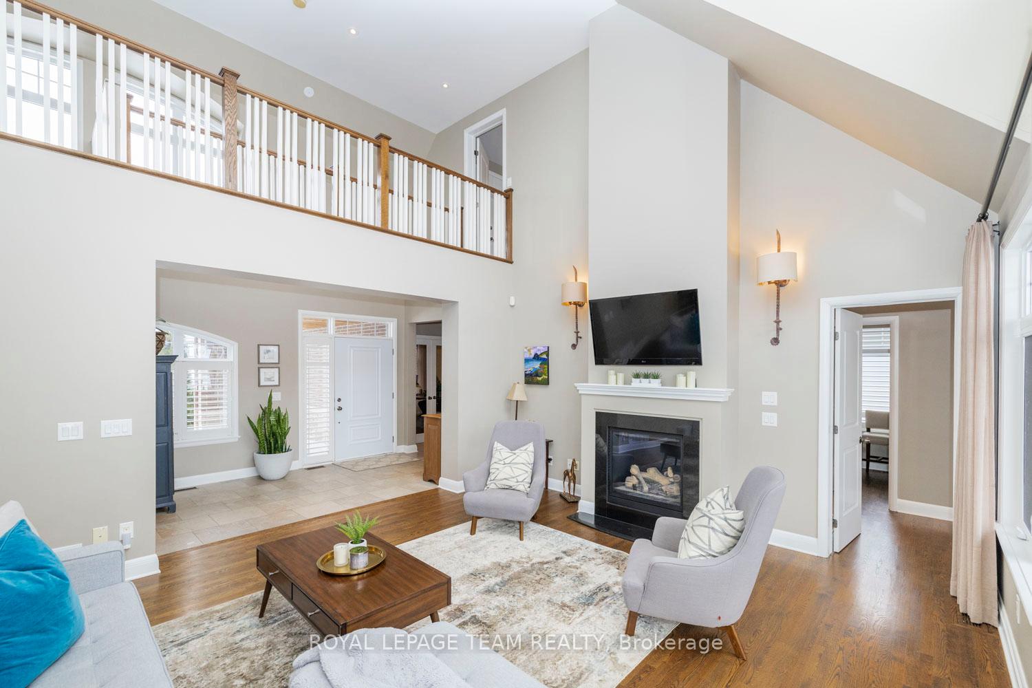Photo 11 of 213 Cabrelle Place, Ottawa, Manotick Village & Manotick Estates — HOMEH