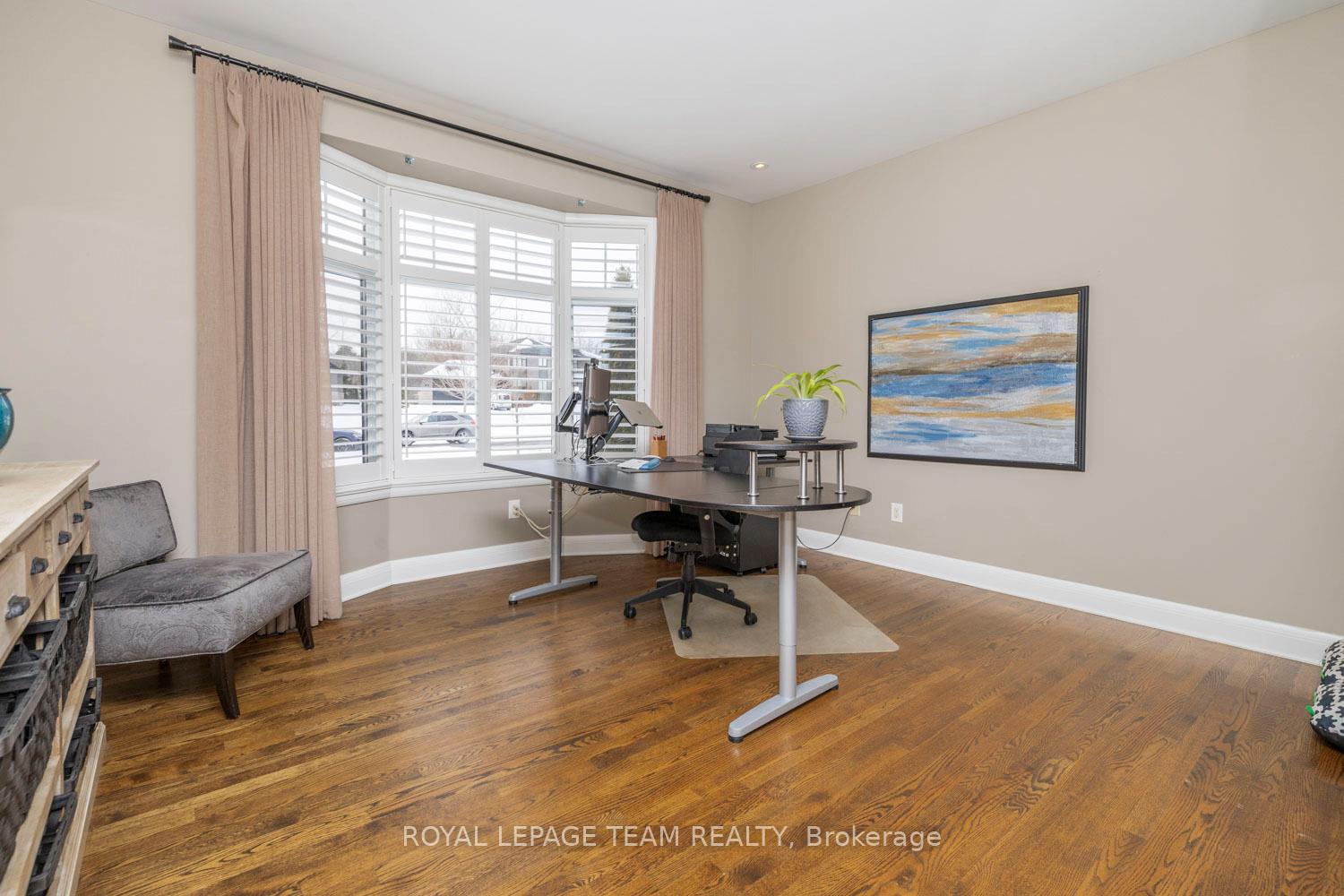 Photo 18 of 213 Cabrelle Place, Ottawa, Manotick Village & Manotick Estates — HOMEH
