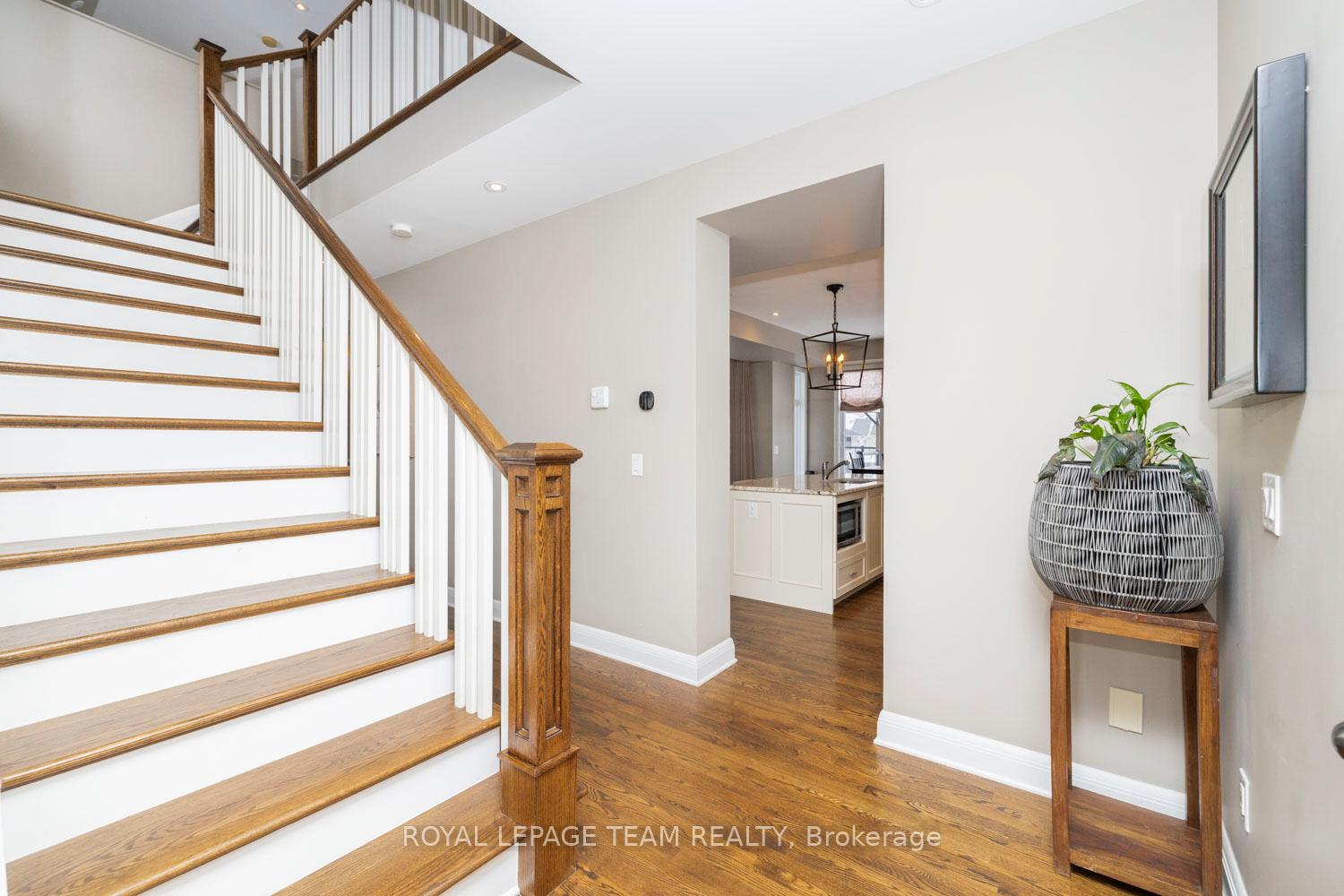 Photo 26 of 213 Cabrelle Place, Ottawa, Manotick Village & Manotick Estates — HOMEH