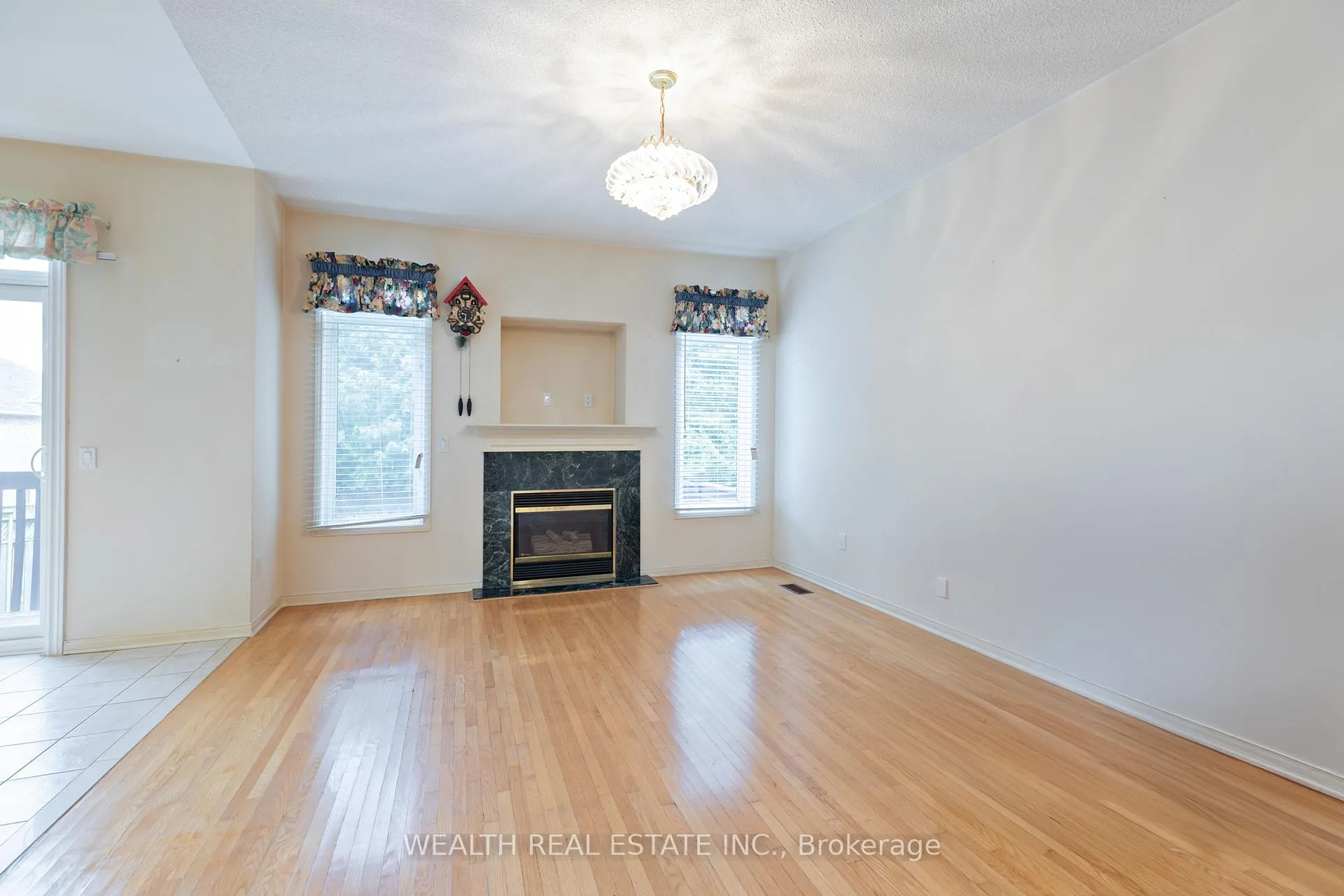Photo 9 of 89 Snowdon Circle, Markham, Markville — HOMEH