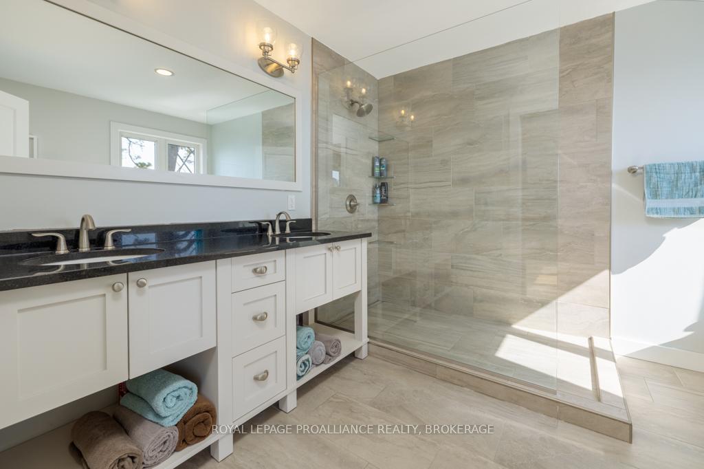 Photo 22 of 4506 Bath Road, Loyalist, Amherstview — HOMEH