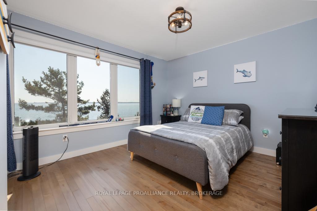 Photo 24 of 4506 Bath Road, Loyalist, Amherstview — HOMEH