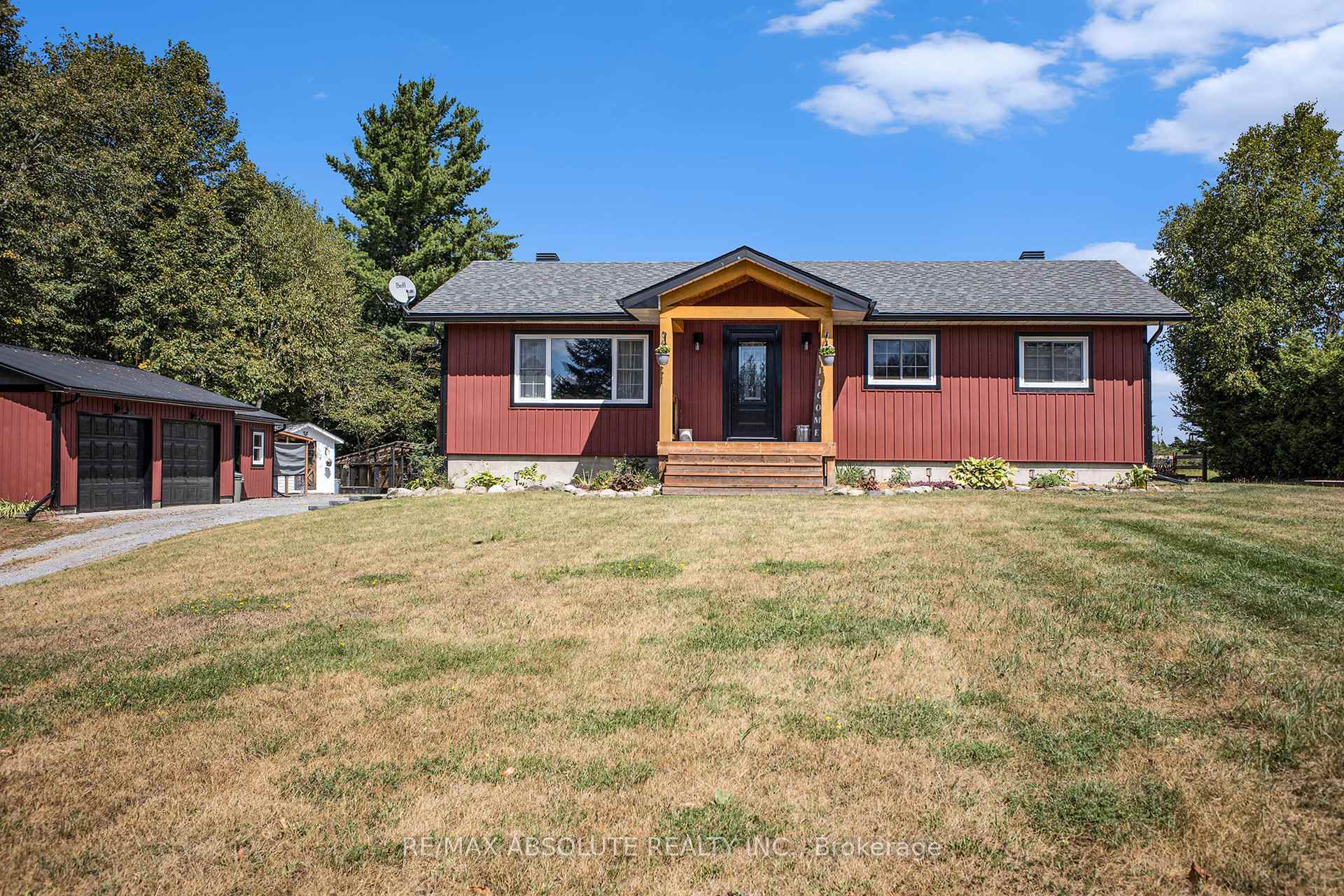 Photo 2 of 1494 McLachlan Road, McNab/Braeside, Mcnab/Braeside Twps — HOMEH