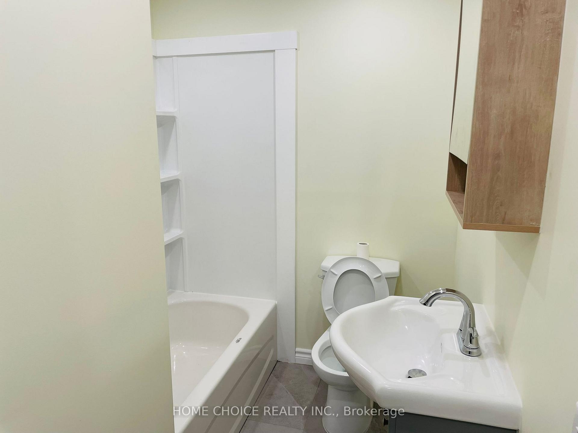 Photo 19 of 189 Eden Oak Trail, Kitchener — HOMEH