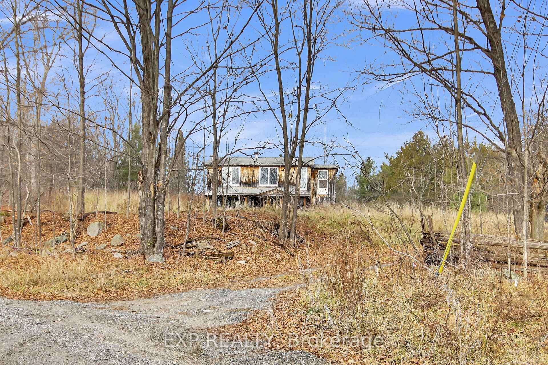Front of 370 Darling, Concession 10 Road