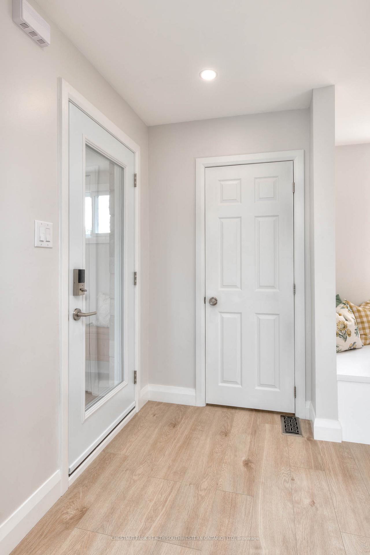 Photo 16 of 112 Cedar Street S, Kitchener — HOMEH