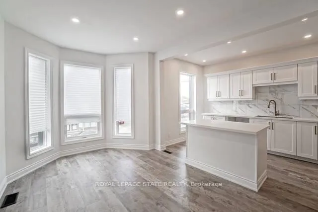 Photo 4 of Unit Upper, 360 Cannon Street, Hamilton, Landsdale — HOMEH