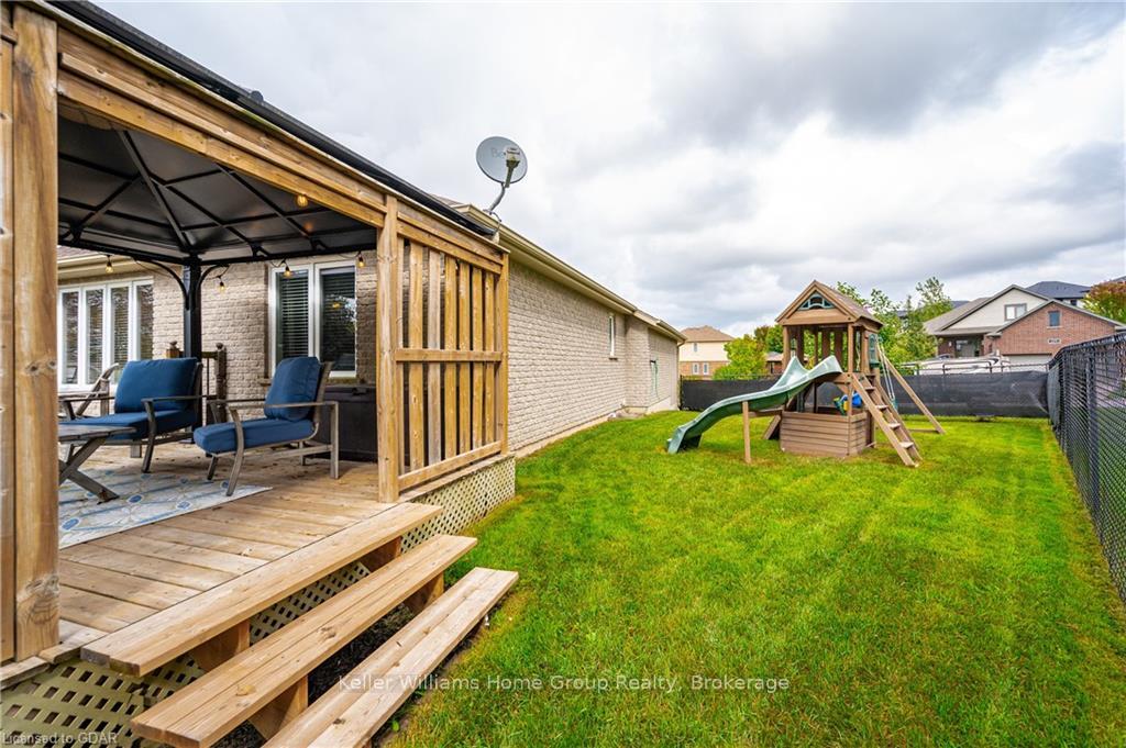 Photo 27 of 115 Andrews Dr W, Mapleton, Rural Mapleton — HOMEH