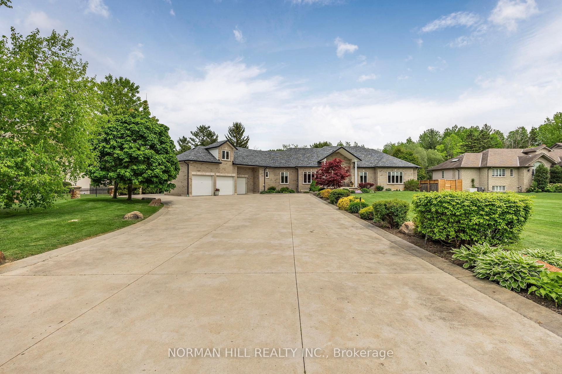 Photo 3 of 16415 7th Concession Road, King, Pottageville — HOMEH