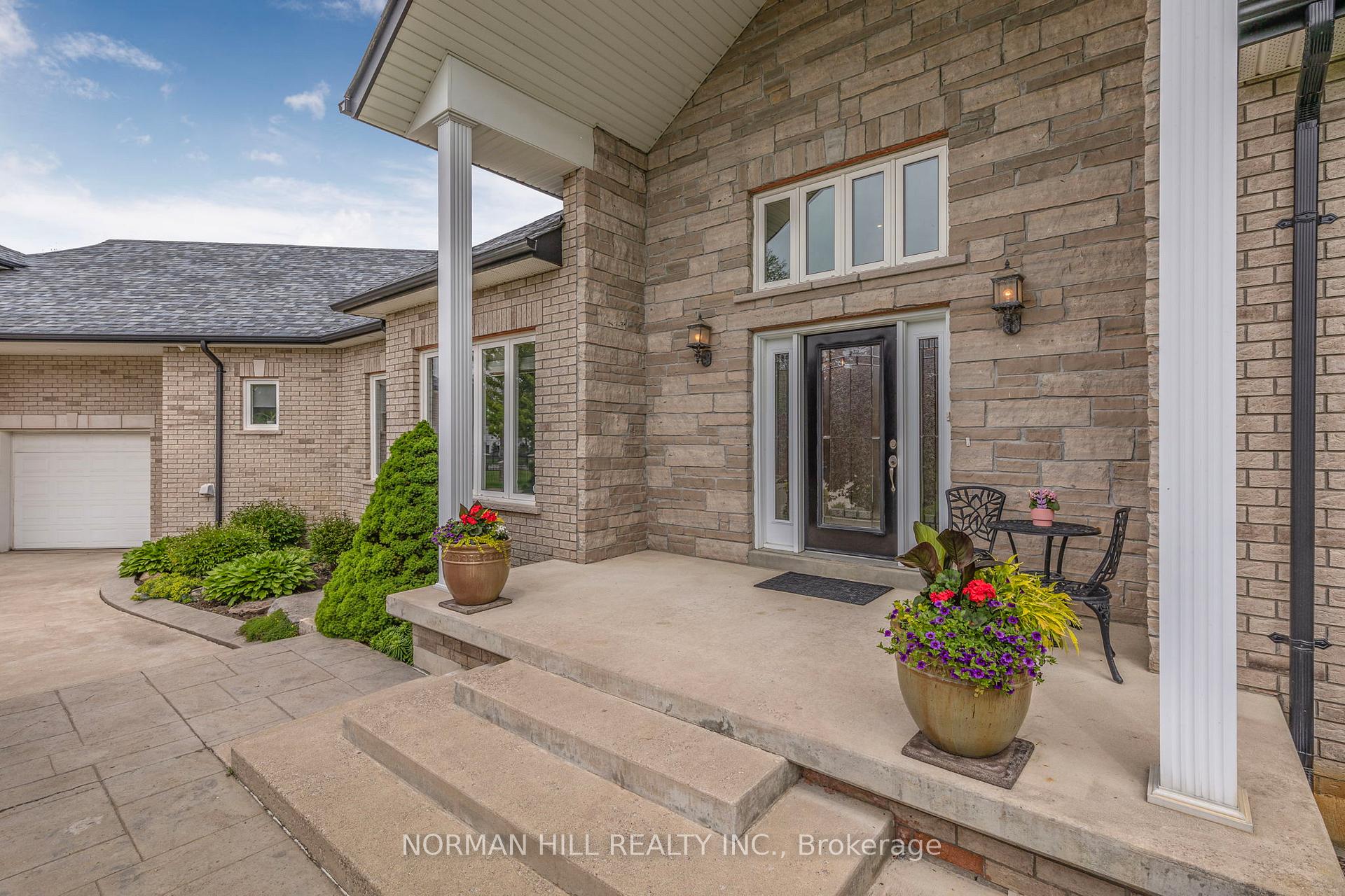 Photo 6 of 16415 7th Concession Road, King, Pottageville — HOMEH