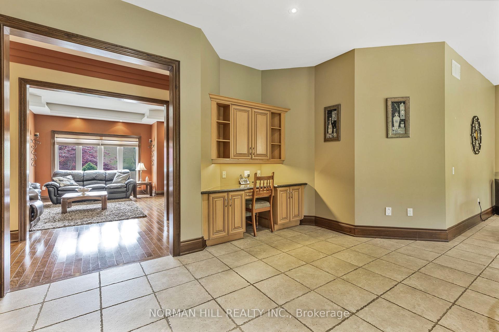 Photo 19 of 16415 7th Concession Road, King, Pottageville — HOMEH