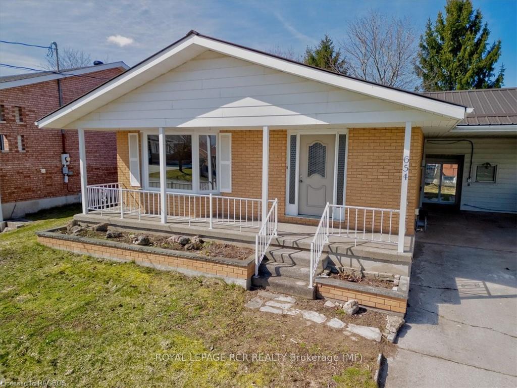 Photo 1 of 654 21ST, Hanover — HOMEH