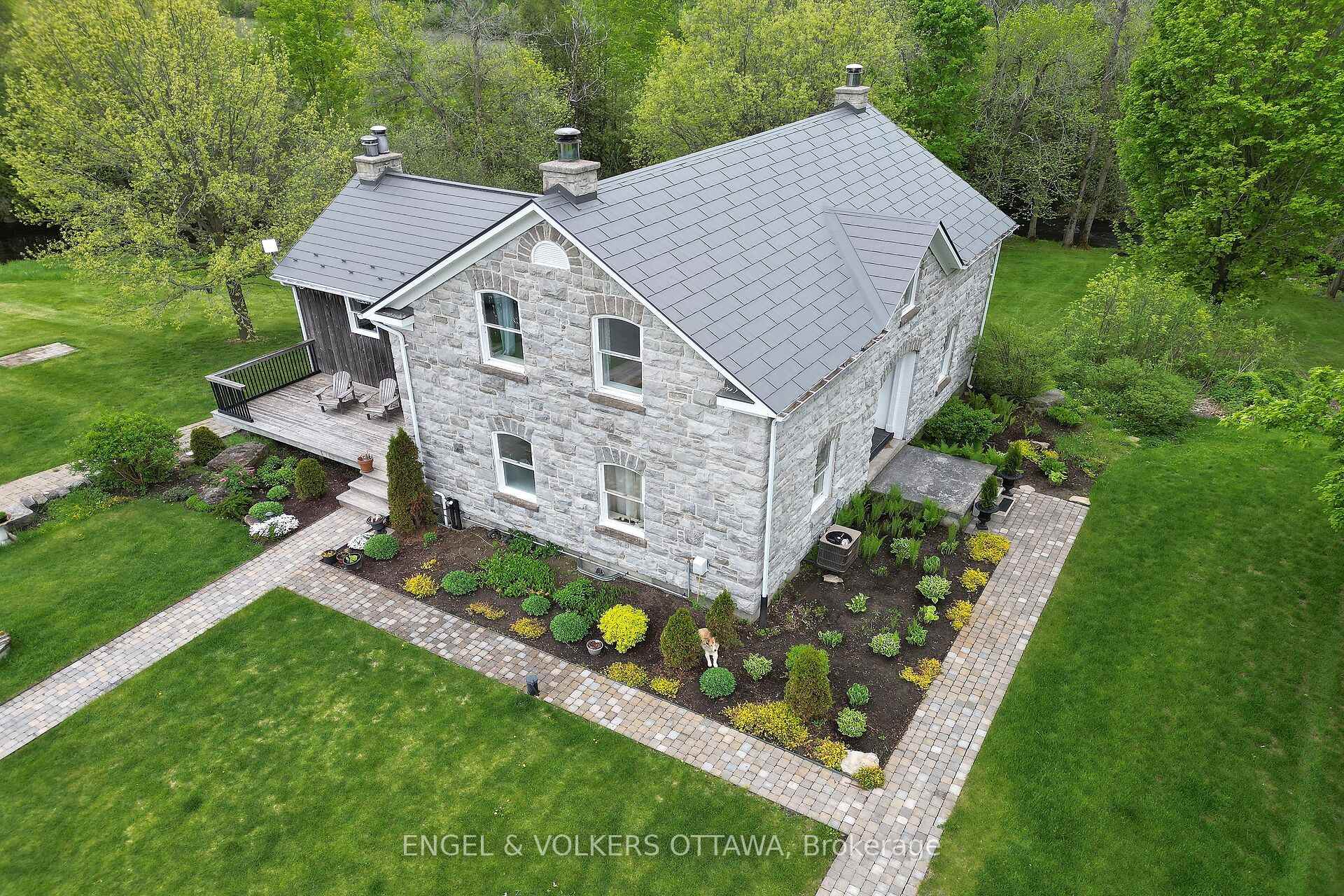 Photo 15 of 3000 Roger Stevens Drive, Ottawa, Rideau Twp S of Reg Rd 6 W of Mccordick Rd. — HOMEH