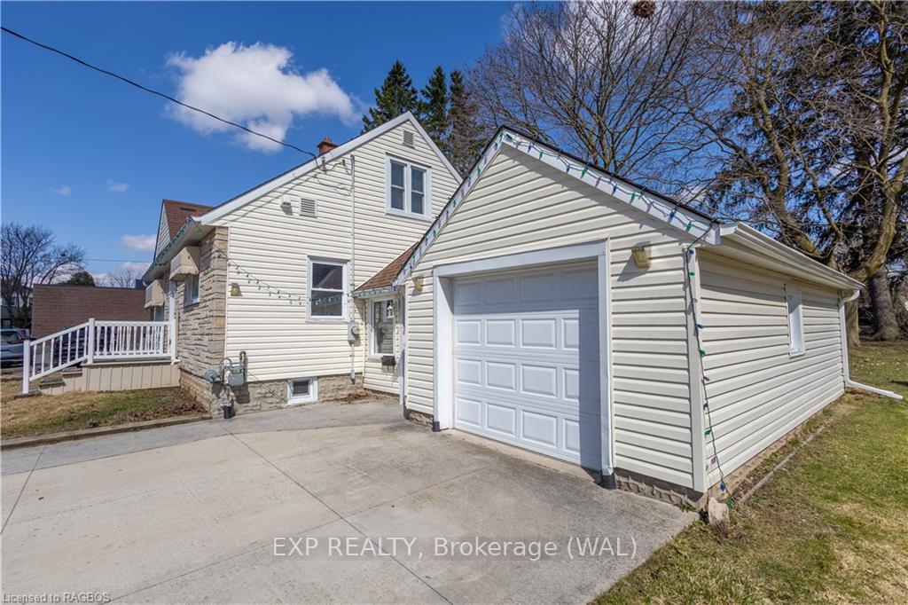 Photo 2 of 443 14TH Avenue, Hanover — HOMEH