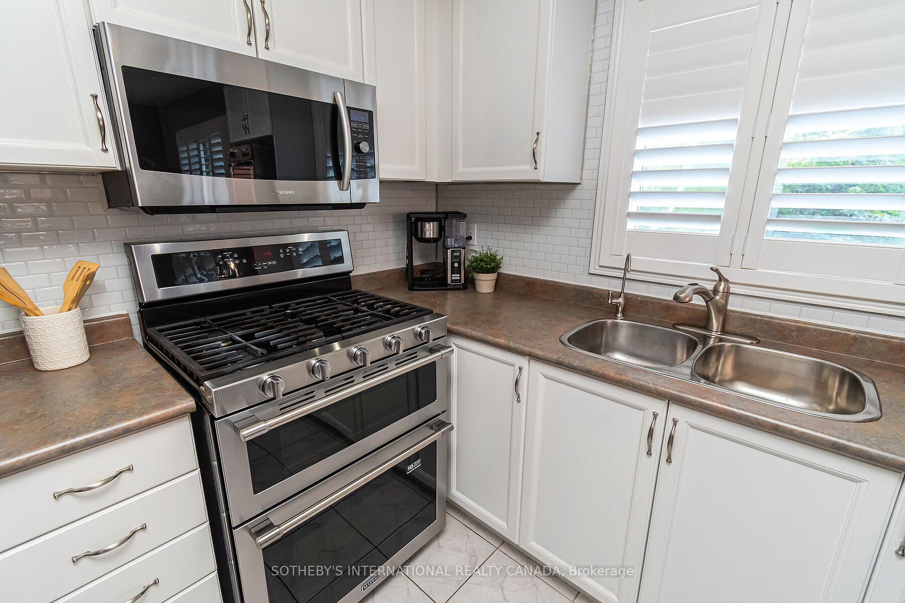 Photo 11 of 1240 Forest Street, Innisfil, Alcona — HOMEH