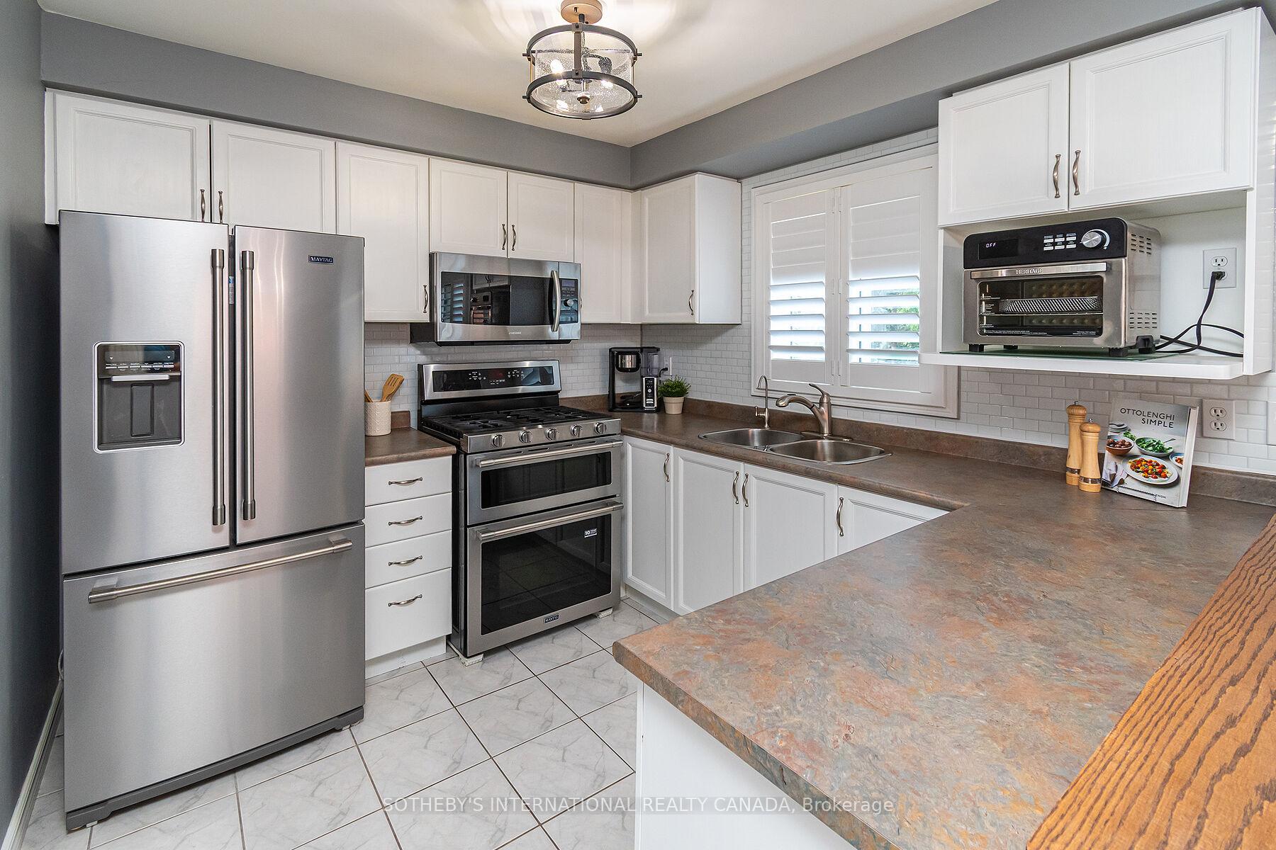 Photo 12 of 1240 Forest Street, Innisfil, Alcona — HOMEH