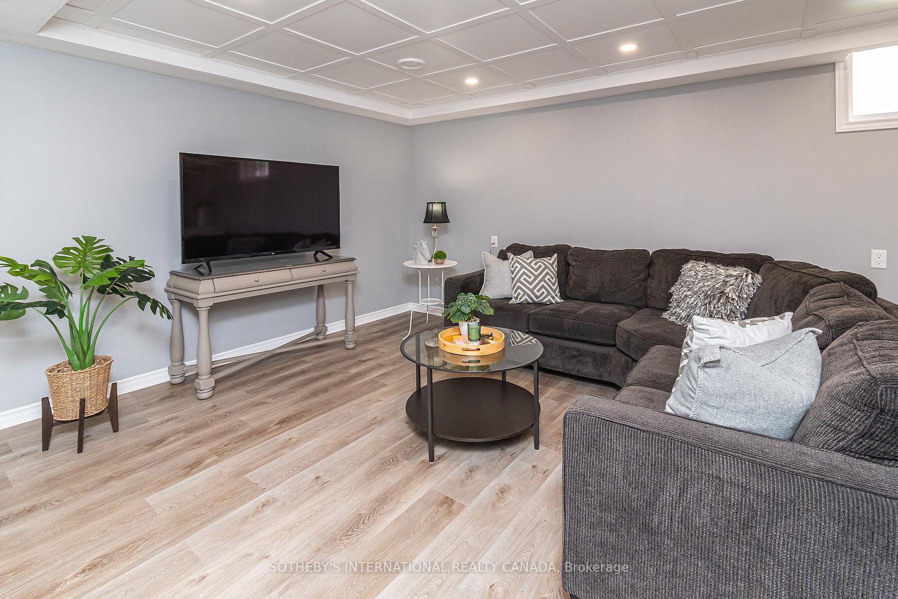 Photo 23 of 1240 Forest Street, Innisfil, Alcona — HOMEH